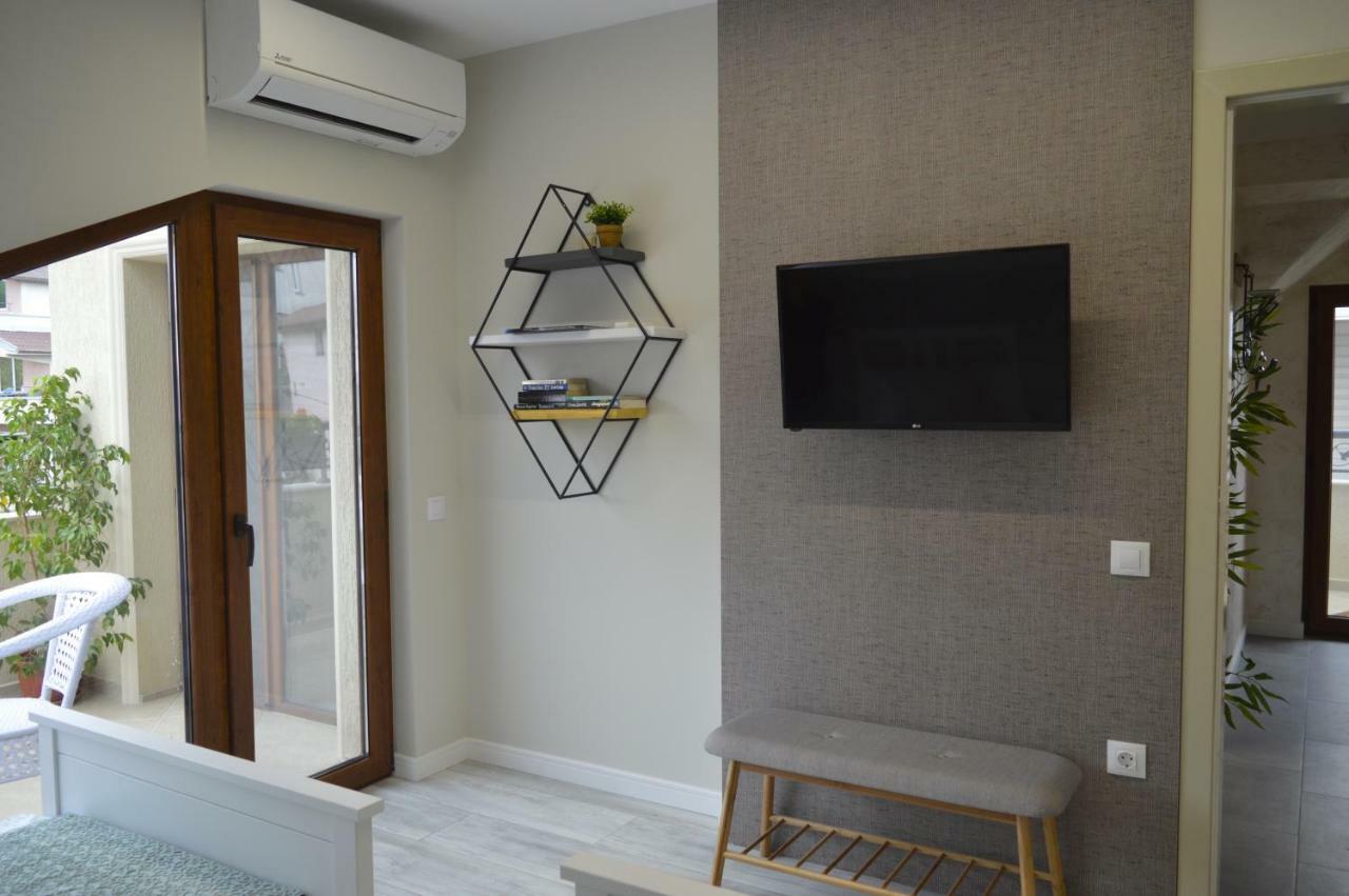 Apartments Dona Chernomorets Exterior photo